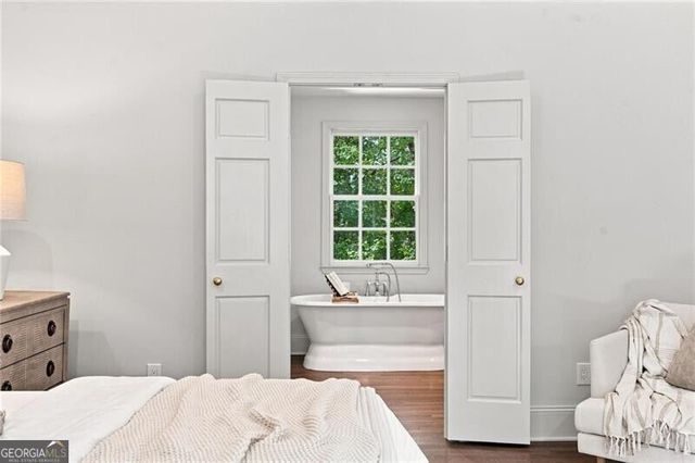 2492 Alton Road NW, Atlanta, GA 30305