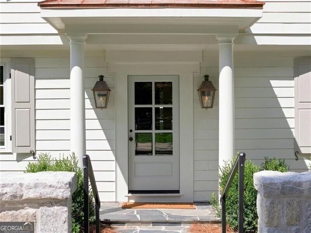 2492 Alton Road NW, Atlanta, GA 30305
