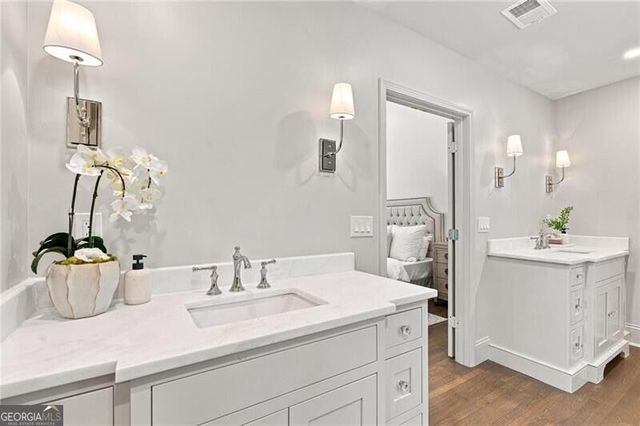 2492 Alton Road NW, Atlanta, GA 30305