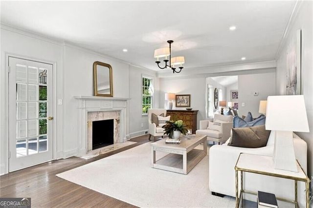 2492 Alton Road NW, Atlanta, GA 30305
