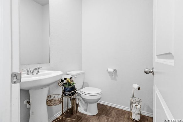 133 Legendary Trail, Floresville, TX 78114