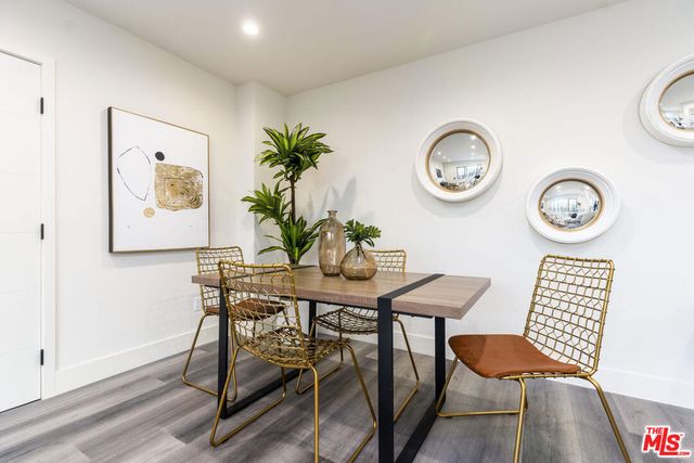 1262 N Sweetzer Avenue 104, West Hollywood, CA 90069