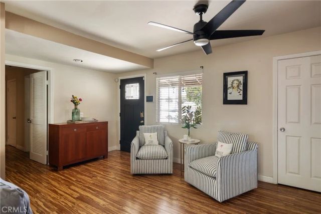 934 Lorna, Corona, CA 92882