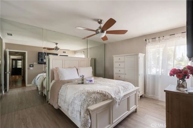 934 Lorna, Corona, CA 92882