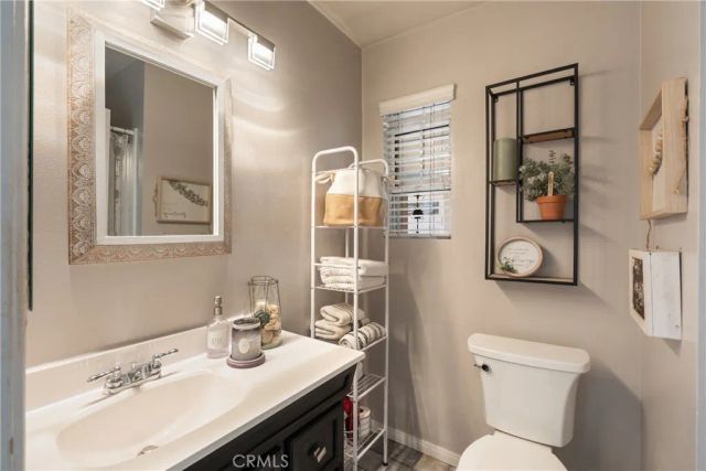 934 Lorna, Corona, CA 92882