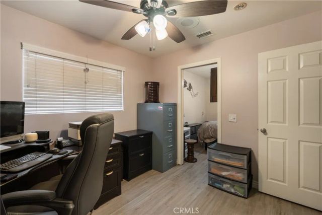 934 Lorna, Corona, CA 92882
