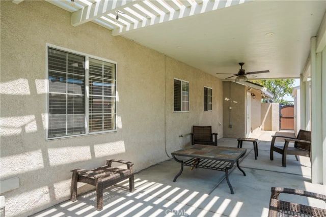 934 Lorna, Corona, CA 92882