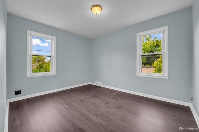 3752 Katherine Street, Dearborn, MI 48124