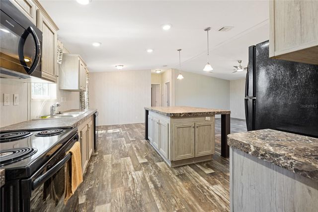 4470 NE 121ST AVENUE, Williston, FL 32696