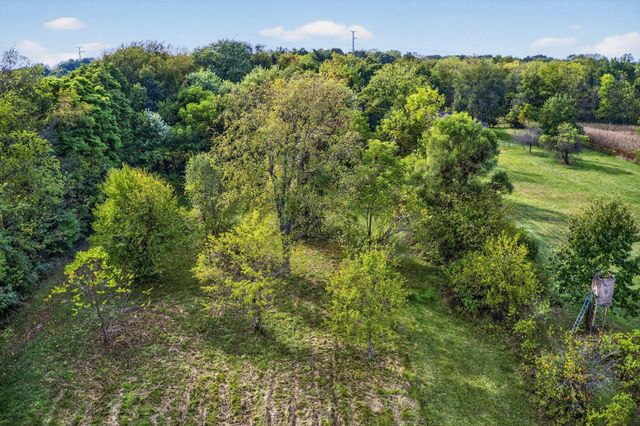 2314 Hand Road, Howard Twp, MI 49120