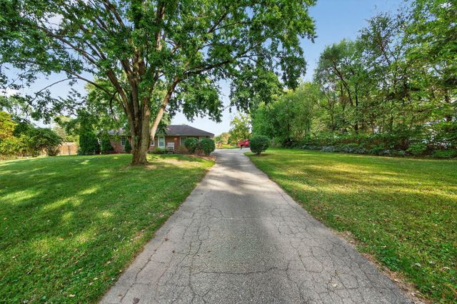 2314 Hand Road, Howard Twp, MI 49120
