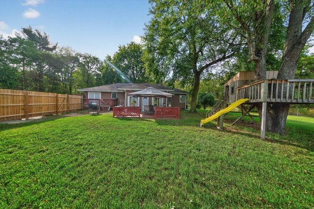 2314 Hand Road, Howard Twp, MI 49120