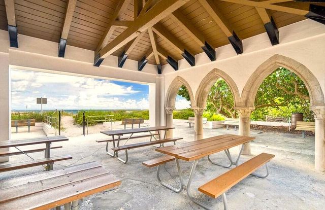 951 De Soto Road 233, Boca Raton, FL 33432