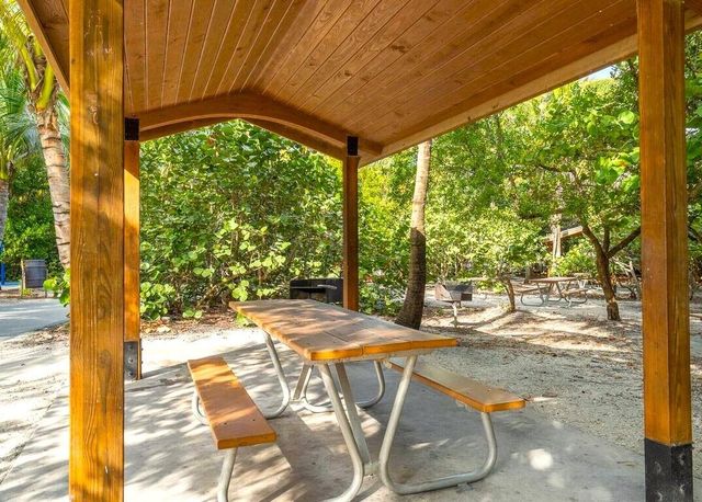 951 De Soto Road 233, Boca Raton, FL 33432