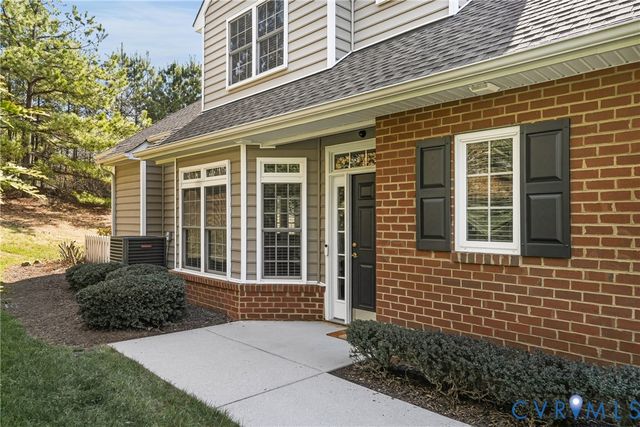 5201 Creek Heights Dr, Midlothian, VA 23112