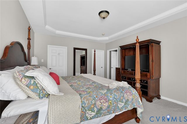 5201 Creek Heights Dr, Midlothian, VA 23112