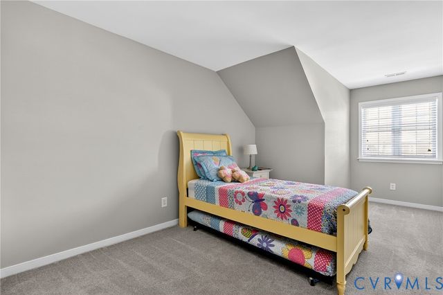 5201 Creek Heights Dr, Midlothian, VA 23112