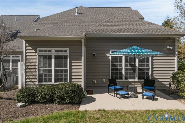 5201 Creek Heights Dr, Midlothian, VA 23112