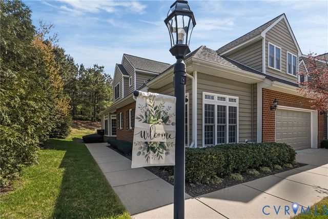 5201 Creek Heights Dr, Midlothian, VA 23112