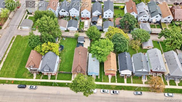 11402 Nagel Street, Hamtramck, MI 48212