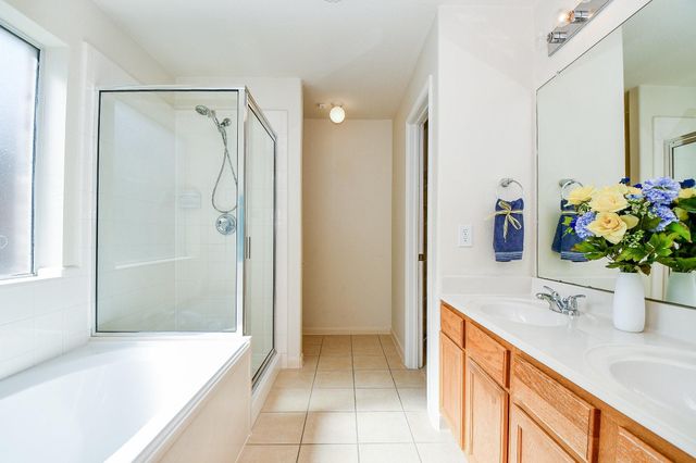 1905 Creek Run, Pearland, TX 77584