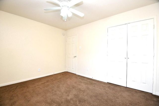 1905 Creek Run, Pearland, TX 77584