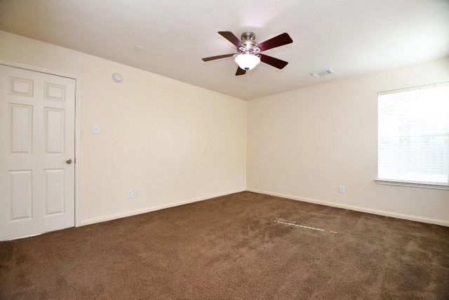 1905 Creek Run, Pearland, TX 77584