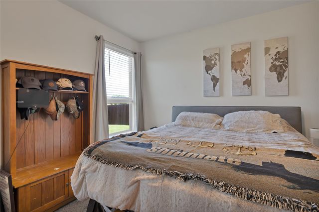 1099 Admiral Drive, Azle, TX 76020