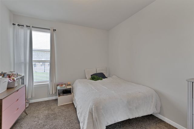 1099 Admiral Drive, Azle, TX 76020