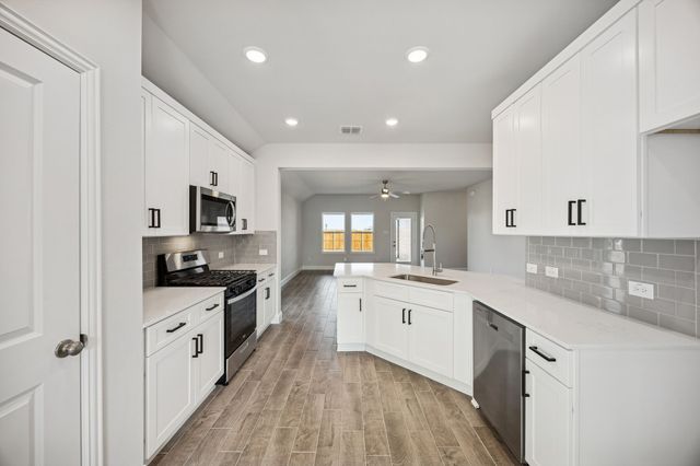 725 Fencerow Trail, Weston, TX 75009