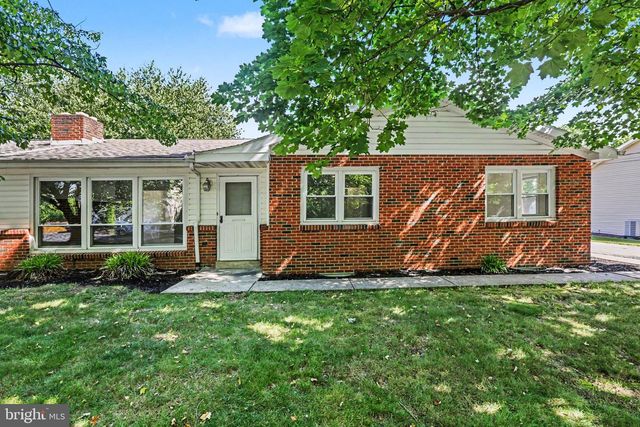 4722 CLARENDON ST, Harrisburg, PA 17109
