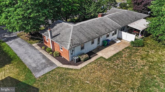 4722 CLARENDON ST, Harrisburg, PA 17109