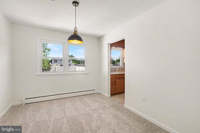 4722 CLARENDON ST, Harrisburg, PA 17109