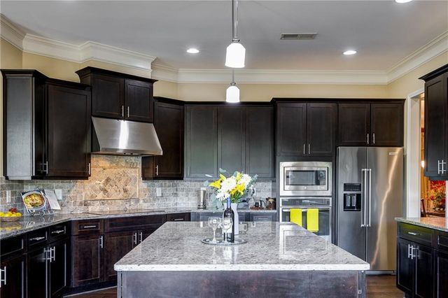 2454 Brewer Way NE, Marietta, GA 30066