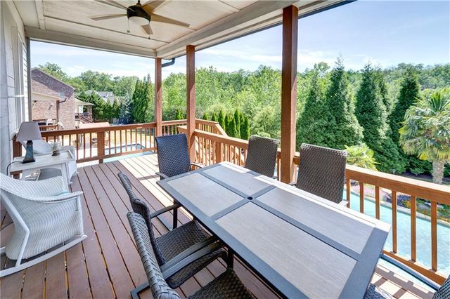 2454 Brewer Way NE, Marietta, GA 30066