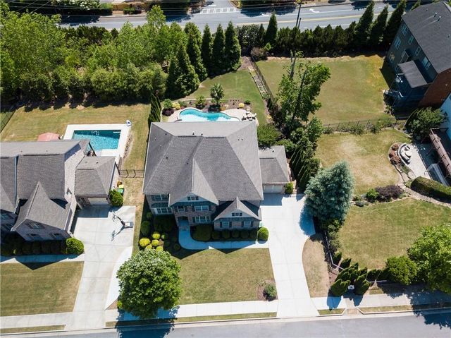 2454 Brewer Way NE, Marietta, GA 30066