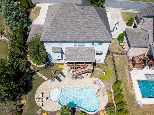 2454 Brewer Way NE, Marietta, GA 30066