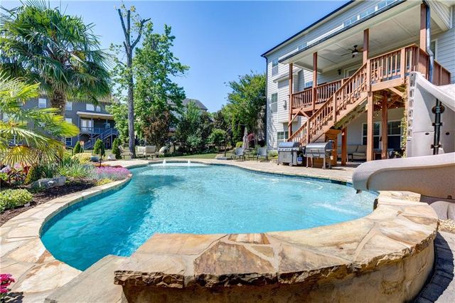 2454 Brewer Way NE, Marietta, GA 30066