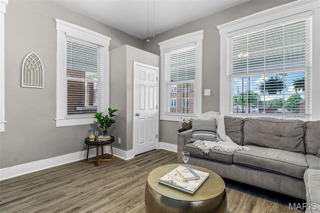 617 Loughborough Avenue, St Louis, MO 63111