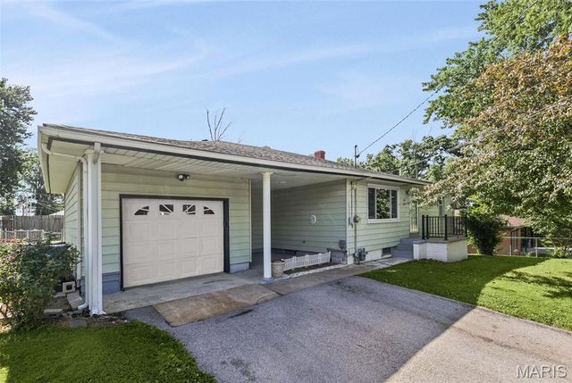 113 N Old Bethalto Road, Bethalto, IL 62010