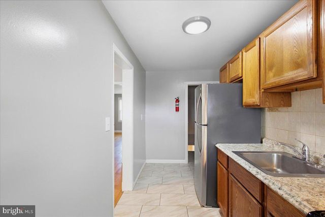 3725 ELMLEY AVE, Baltimore, MD 21213