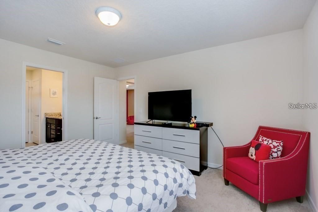 Image 20 of property listing at 8816 CORCOVADO DRIVE, Kissimmee, FL 34747
