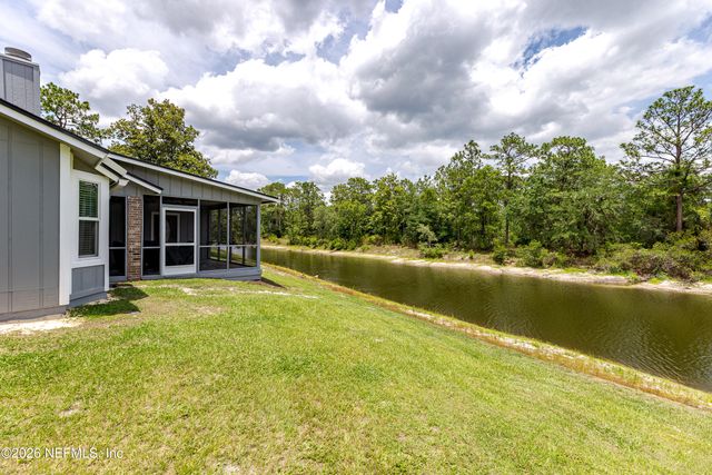 8801 IVYMILL Place N, Jacksonville, FL 32244