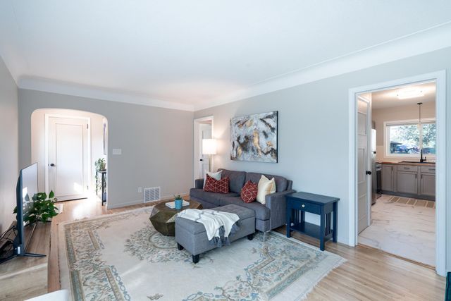 6805 Nicollet Avenue, Richfield, MN 55423