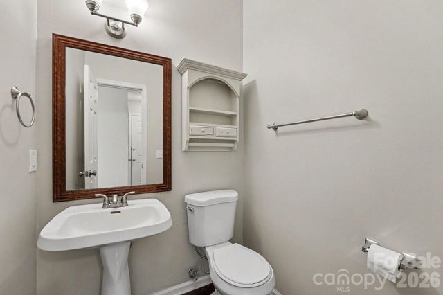 8716 Barrister Way, Charlotte, NC 28216