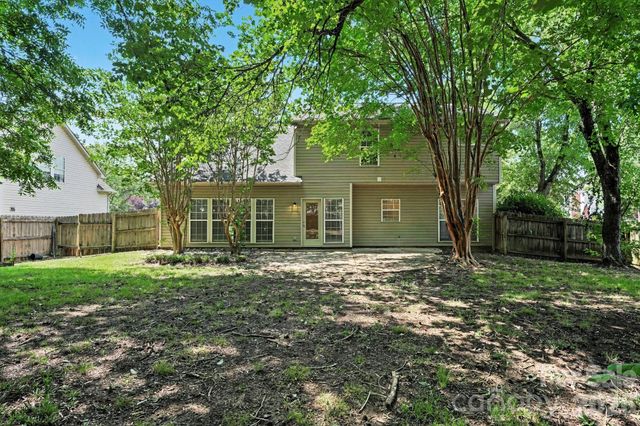 8716 Barrister Way, Charlotte, NC 28216