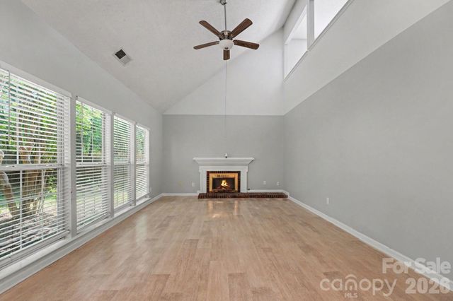 8716 Barrister Way, Charlotte, NC 28216
