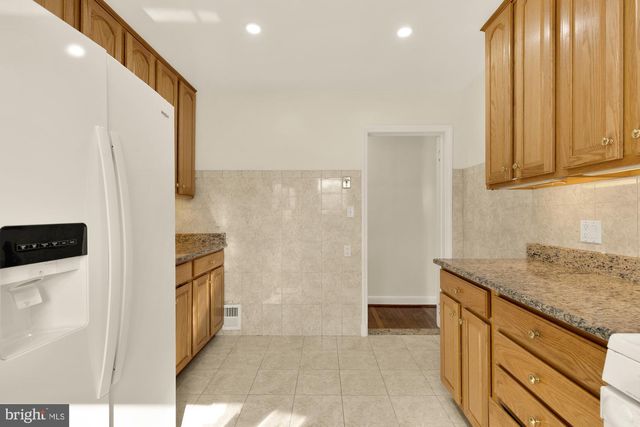 2736 STEPHENSON LN NW, Washington, DC 20015