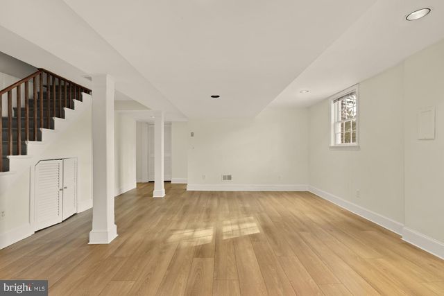 2736 STEPHENSON LN NW, Washington, DC 20015