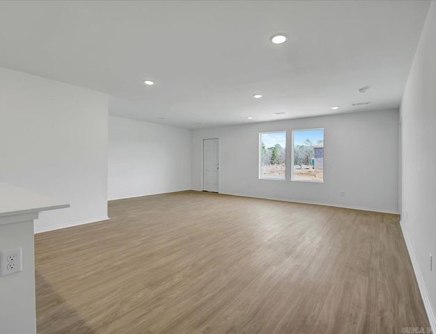 175 Bighorn Trail, Maumelle, AR 72113